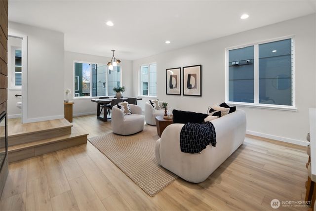 932 NW 58th Street, Seattle, WA 98107