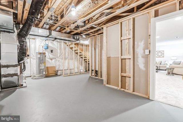 4025 ROLLING MEADOW CT, York, PA 17408