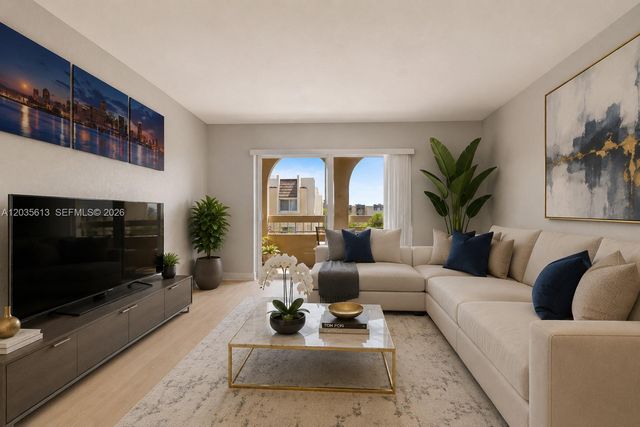 7845 Camino Real O-413, Miami, FL 33143