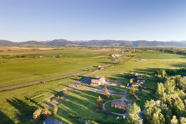 11 Black Elk Court, Bozeman, MT 59718