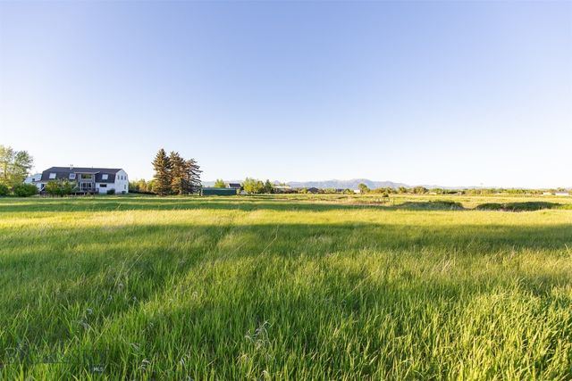 11 Black Elk Court, Bozeman, MT 59718