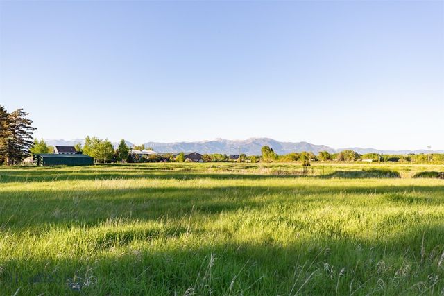 11 Black Elk Court, Bozeman, MT 59718