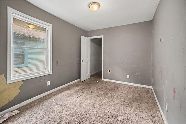 5942 Wabash Avenue, Kansas City, MO 64130