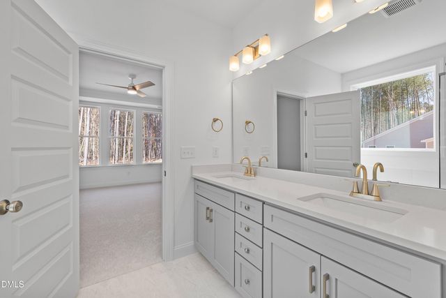 93 W Victoria Ridge Drive 30, Selma, NC 27576