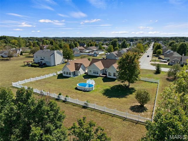 829 Oakmont Lane, Union, MO 63084