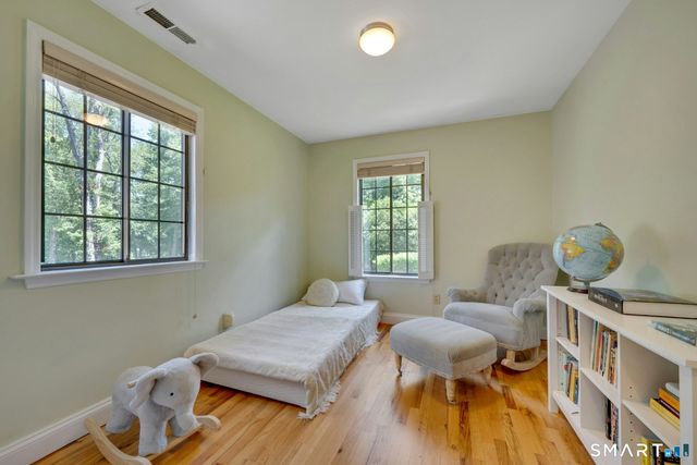 45 Mayapple Road, Stamford, CT 06903