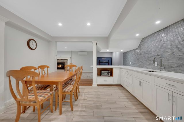 45 Mayapple Road, Stamford, CT 06903