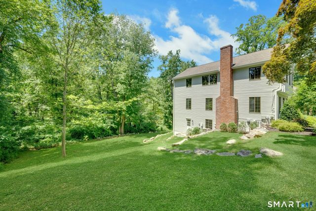 45 Mayapple Road, Stamford, CT 06903