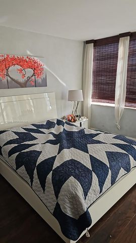 1750 NE 191st St 125-4, Miami, FL 33179