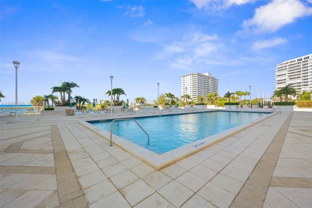 2100 S ocean 2308, Fort Lauderdale, FL 33316