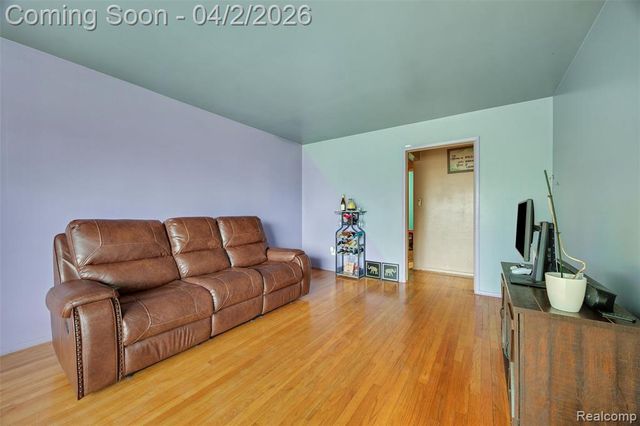 21821 Concord Street, Southfield, MI 48076