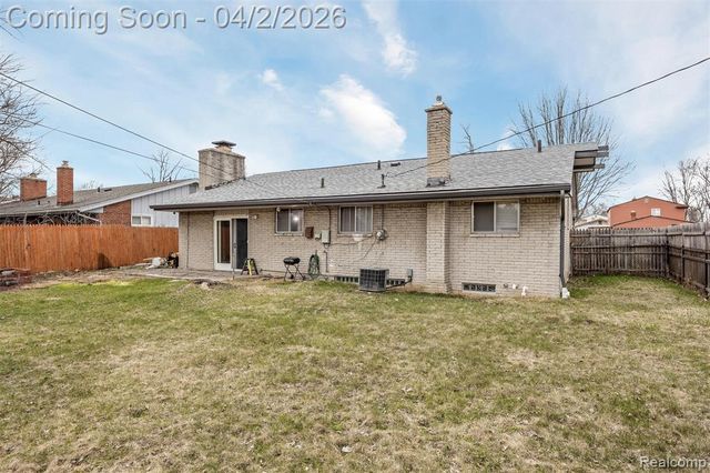 21821 Concord Street, Southfield, MI 48076