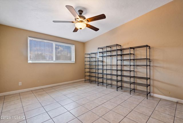 2152 S Harrison Road, Tucson, AZ 85748