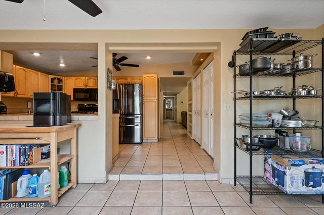 2152 S Harrison Road, Tucson, AZ 85748