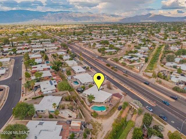 2152 S Harrison Road, Tucson, AZ 85748