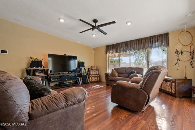 2152 S Harrison Road, Tucson, AZ 85748