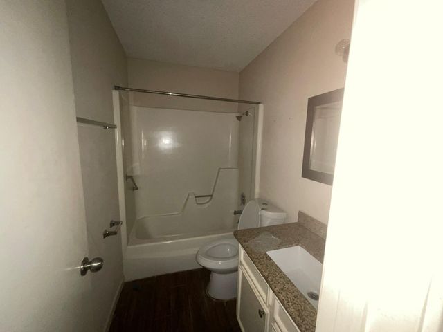 10803 Sandpiper Drive 171, Houston, TX 77096