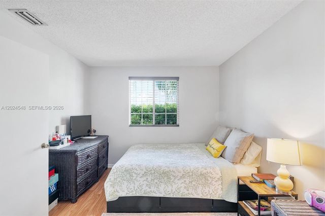 14515 SW 139th Ave Circle E, Miami, FL 33186
