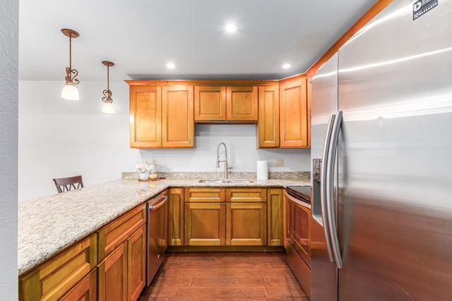 5713 W Gelding Drive, Glendale, AZ 85306