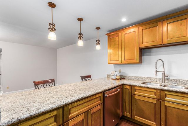 5713 W Gelding Drive, Glendale, AZ 85306