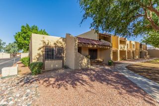 5713 W Gelding Drive, Glendale, AZ 85306