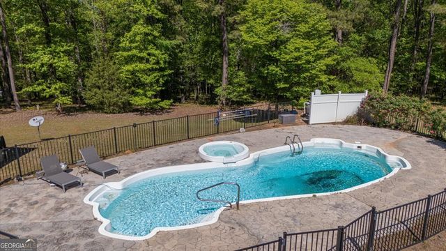 5445 Wesleyan Drive N, Macon, GA 31210