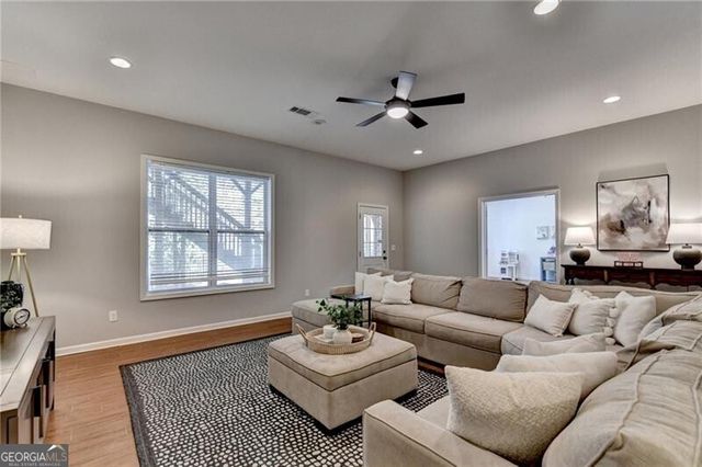 3274 Kentworth Lane, Alpharetta, GA 30004