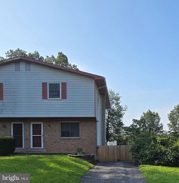 7761 JEFFERSON ST, Hummelstown, PA 17036