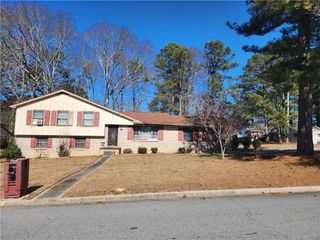 3775 Benchmark Drive, Atlanta, GA 30349