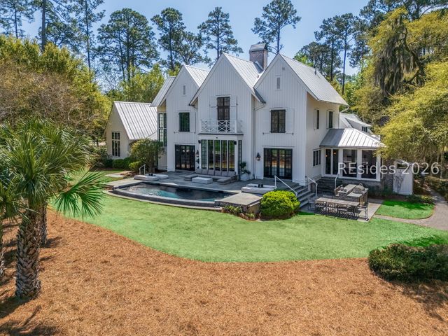 26 Plum Thicket Rd, Bluffton, SC 29910