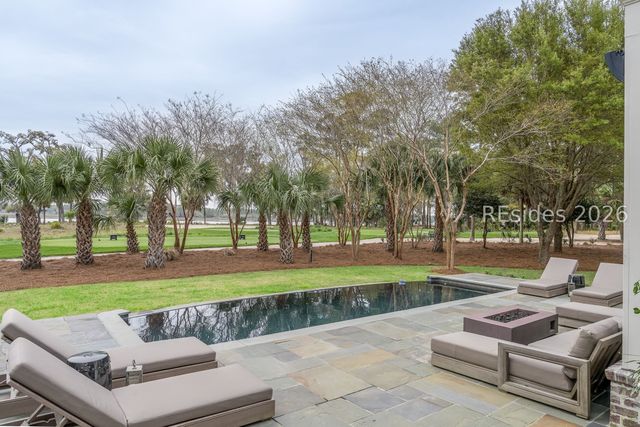 26 Plum Thicket Rd, Bluffton, SC 29910