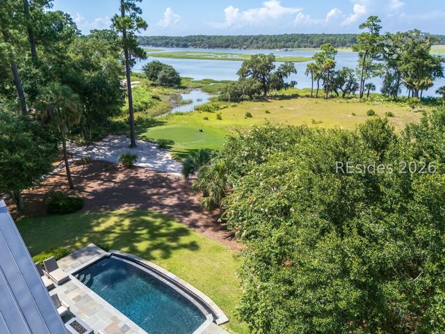 26 Plum Thicket Rd, Bluffton, SC 29910