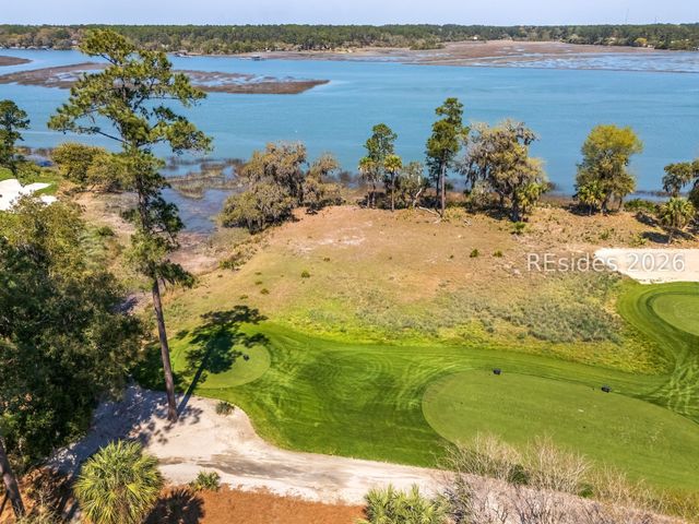 26 Plum Thicket Rd, Bluffton, SC 29910