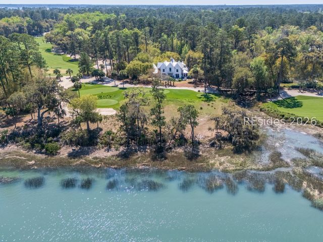 26 Plum Thicket Rd, Bluffton, SC 29910