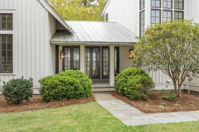 26 Plum Thicket Rd, Bluffton, SC 29910