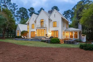 26 Plum Thicket Rd, Bluffton, SC 29910