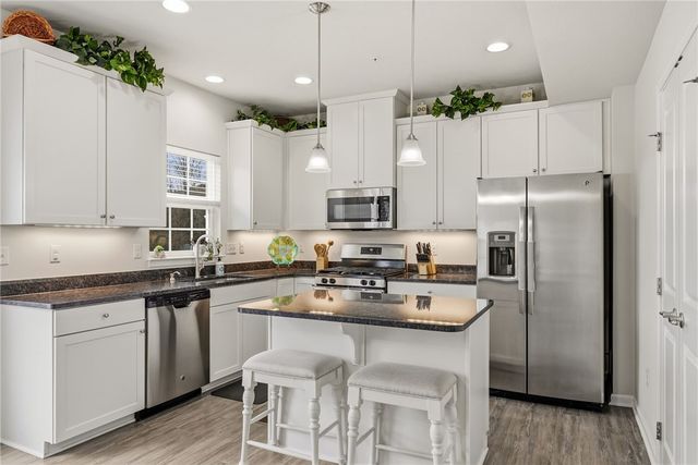 103 John St, South Strabane, PA 15301