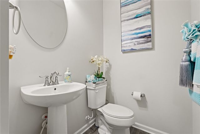 103 John St, South Strabane, PA 15301