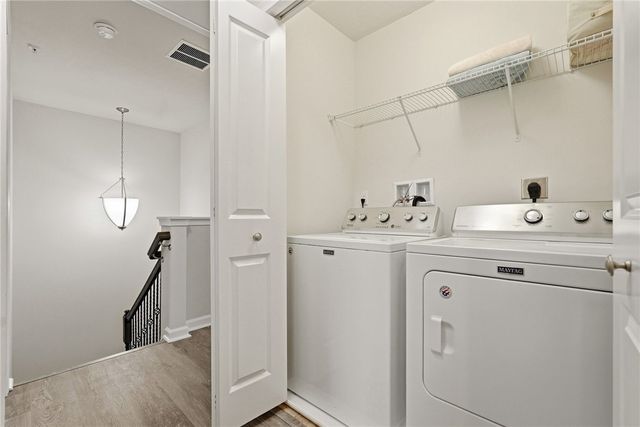 103 John St, South Strabane, PA 15301