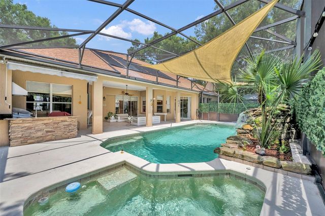 2518 EMERALD TREE LANE, Apopka, FL 32712