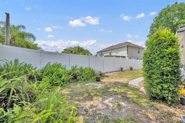 2518 EMERALD TREE LANE, Apopka, FL 32712