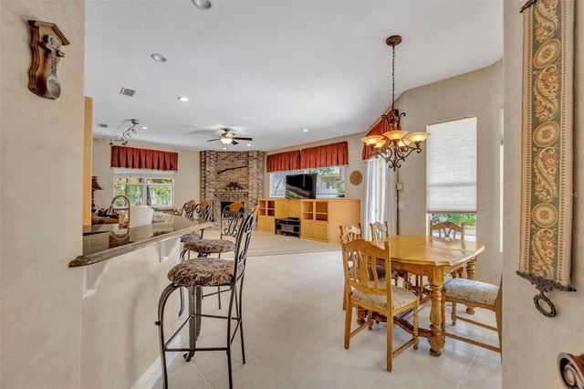 2518 EMERALD TREE LANE, Apopka, FL 32712