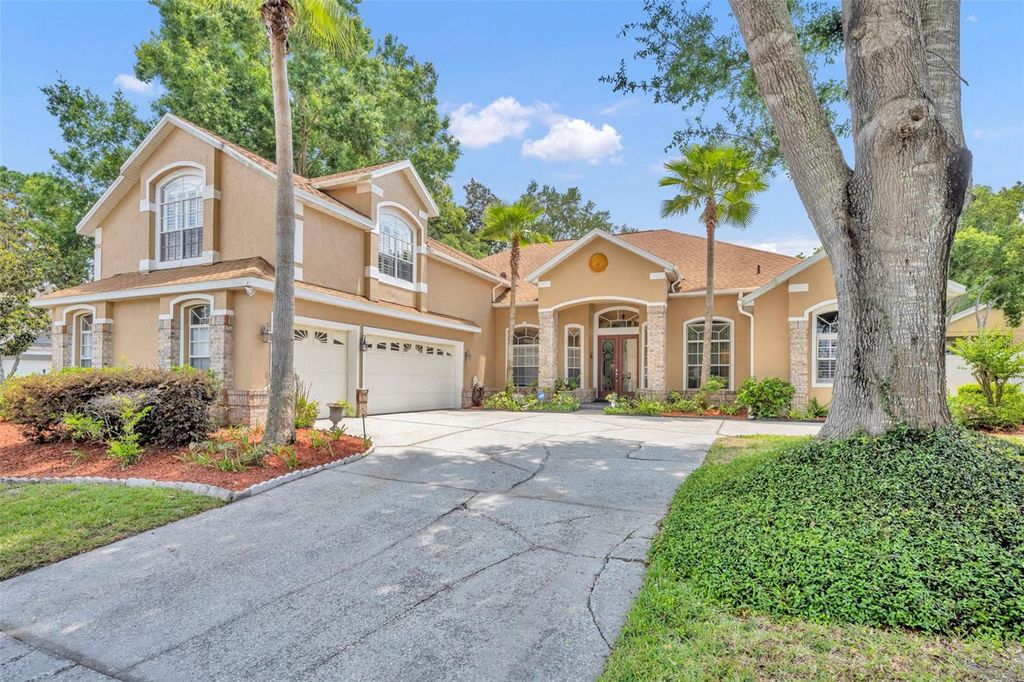 2518 EMERALD TREE LANE, Apopka, FL 32712