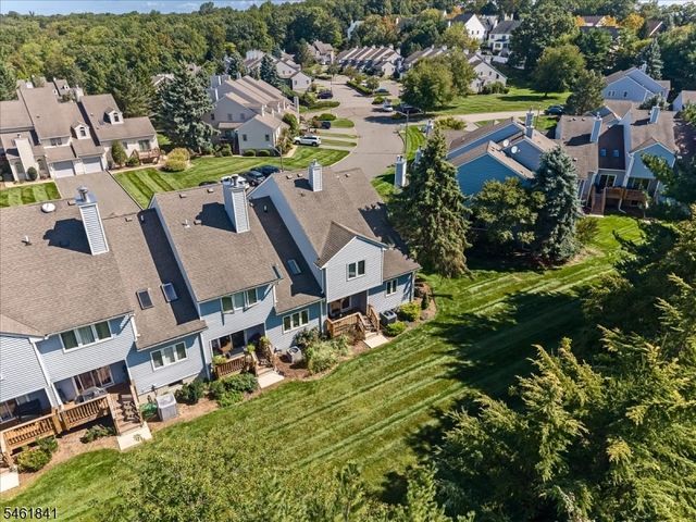 25 Knutsen Dr, West Orange Twp., NJ 07052