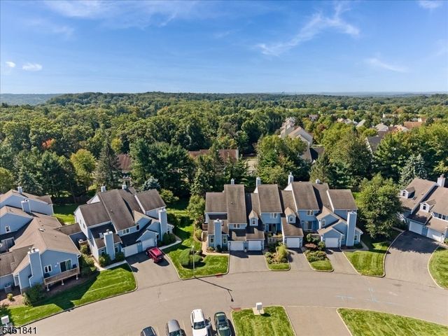 25 Knutsen Dr, West Orange Twp., NJ 07052