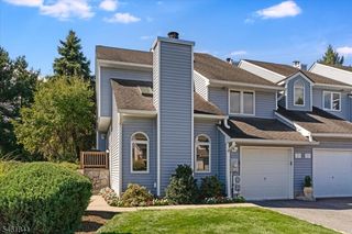 25 Knutsen Dr, West Orange Twp., NJ 07052