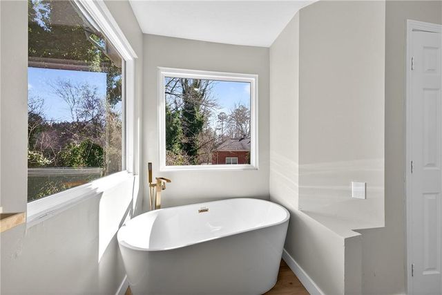 2874 Fairburn Road, Atlanta, GA 30331