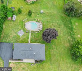 1716 GAYFIELDS DR, Silver Spring, MD 20906