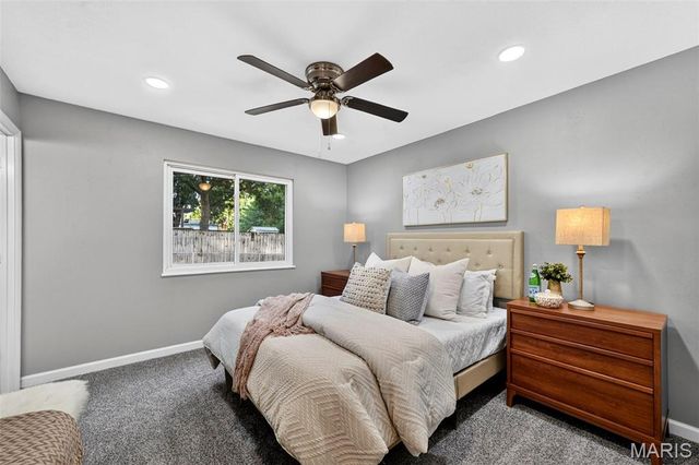 11837 Brookmont Drive, Maryland Heights, MO 63043