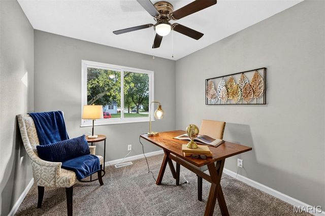 11837 Brookmont Drive, Maryland Heights, MO 63043